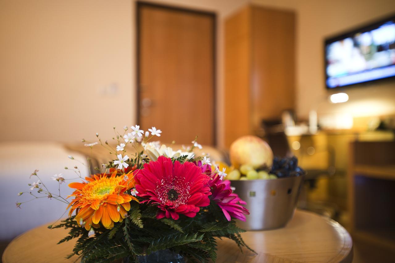 The Manor Bareilly By Leisure Hotels Buitenkant foto