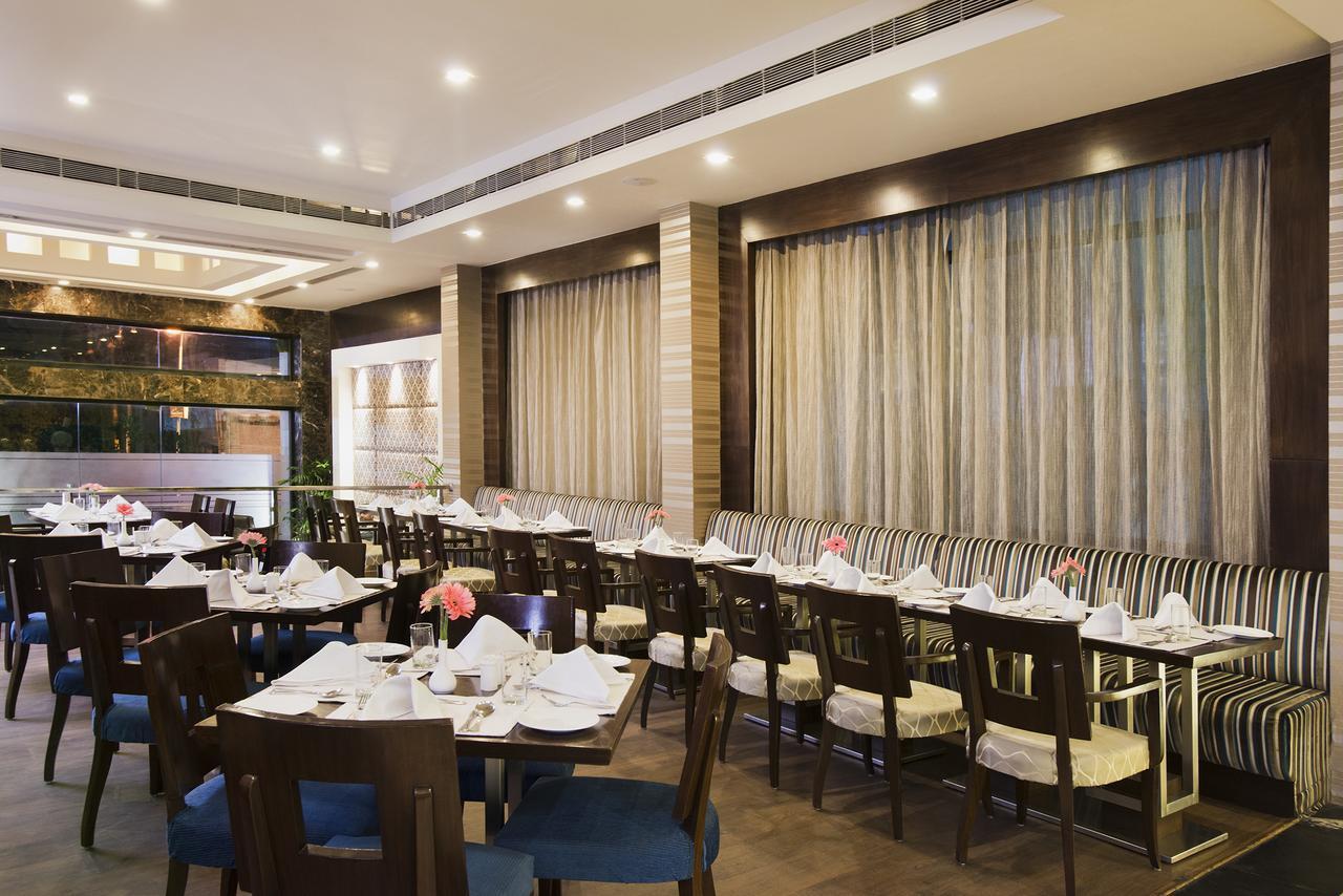 The Manor Bareilly By Leisure Hotels Buitenkant foto